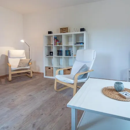 Deichhaus بيت للعطل Neßmersiel